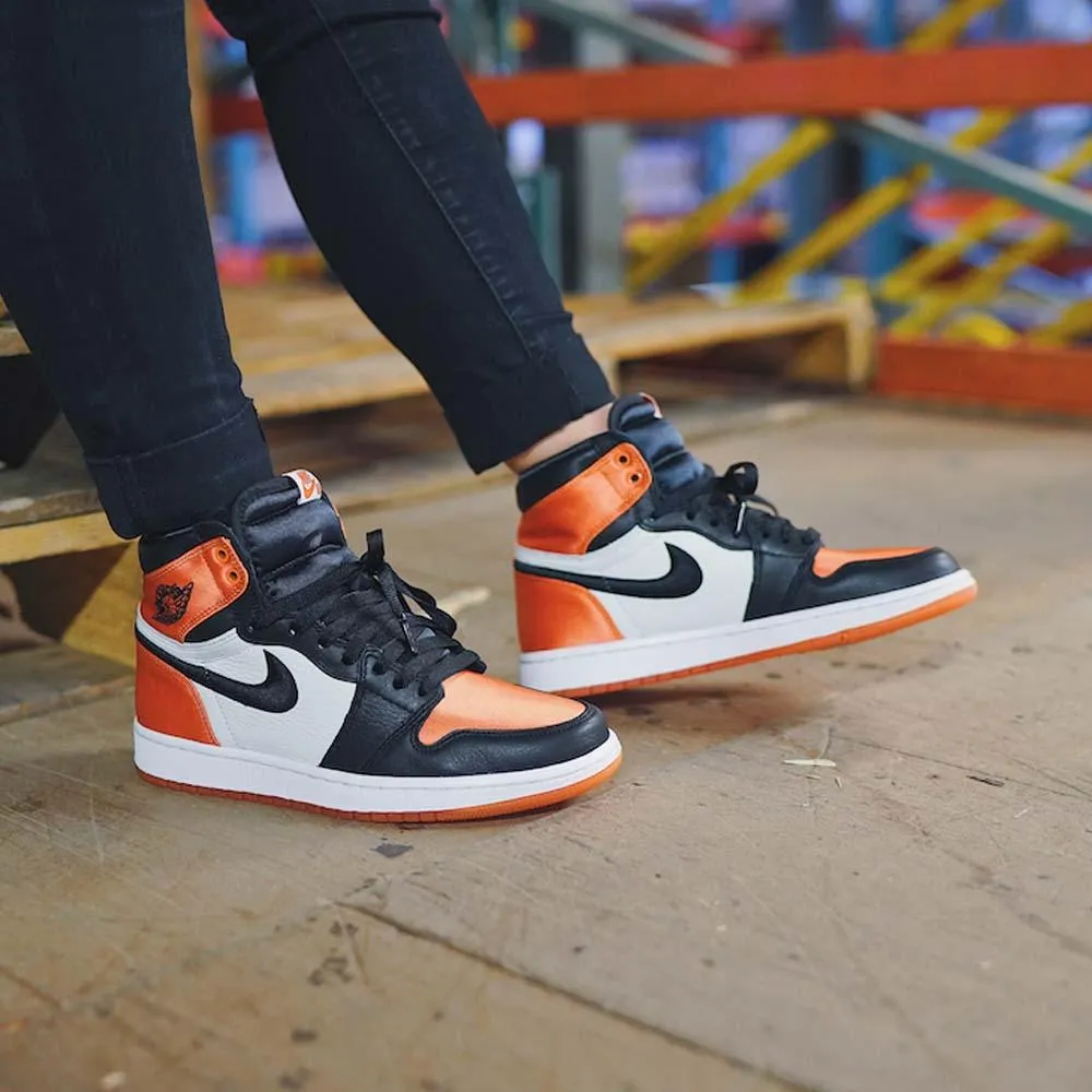 Air Jordan 1 WMNS Satin 'Shattered Backboard' Orange Black