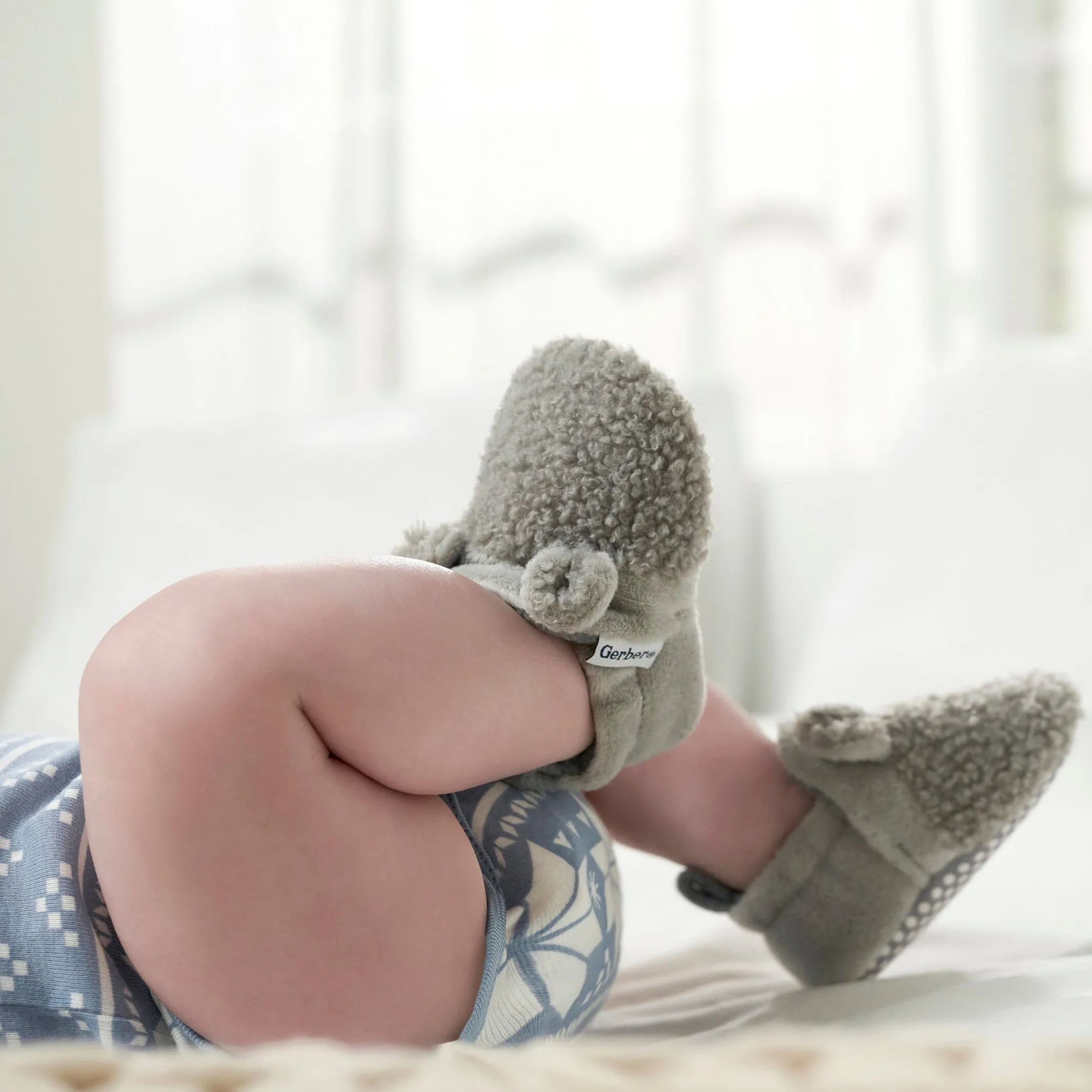 Baby Neutral Grey Sherpa Booties