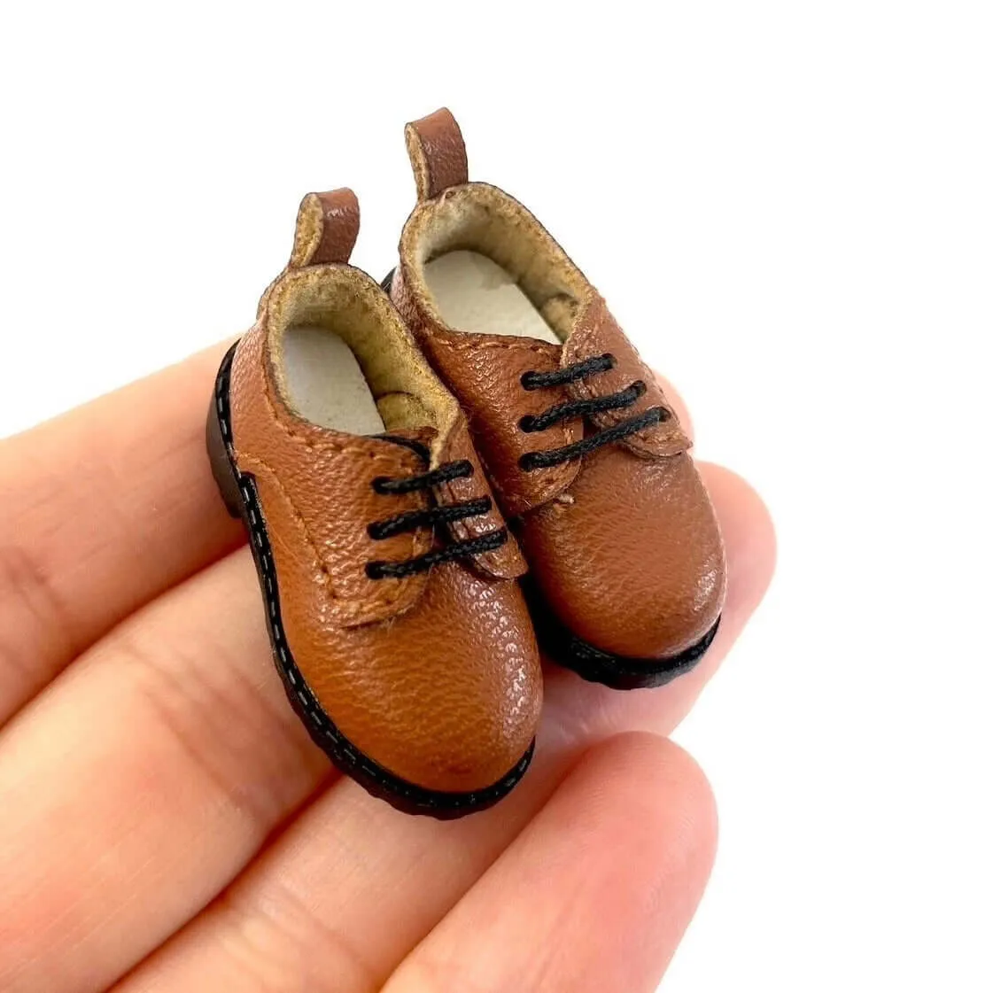 Blythe doll shoes vintage Brogue style brown leather lace ups