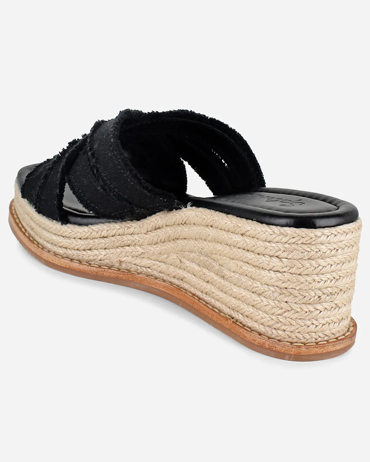 Delliny Wedge in Black