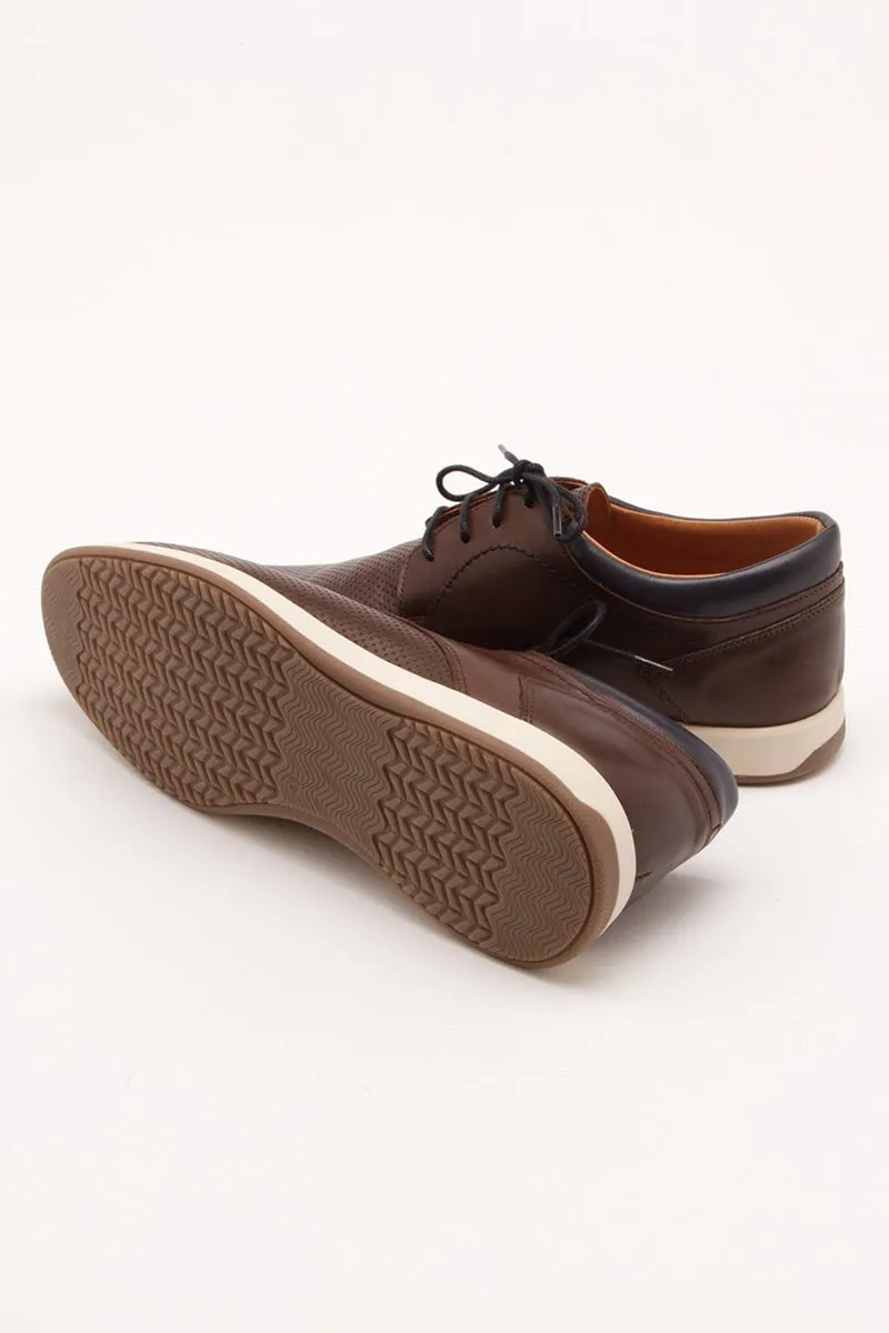 Derby Shoes with Contrast Details