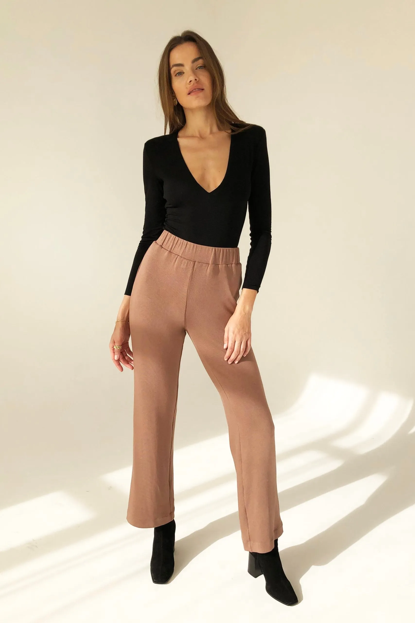 Flare Leg Knit Pants Brown