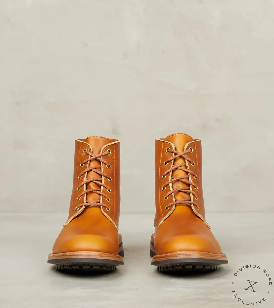 Low Logger - 4497 - Commando - Horween English Tan Cavalier