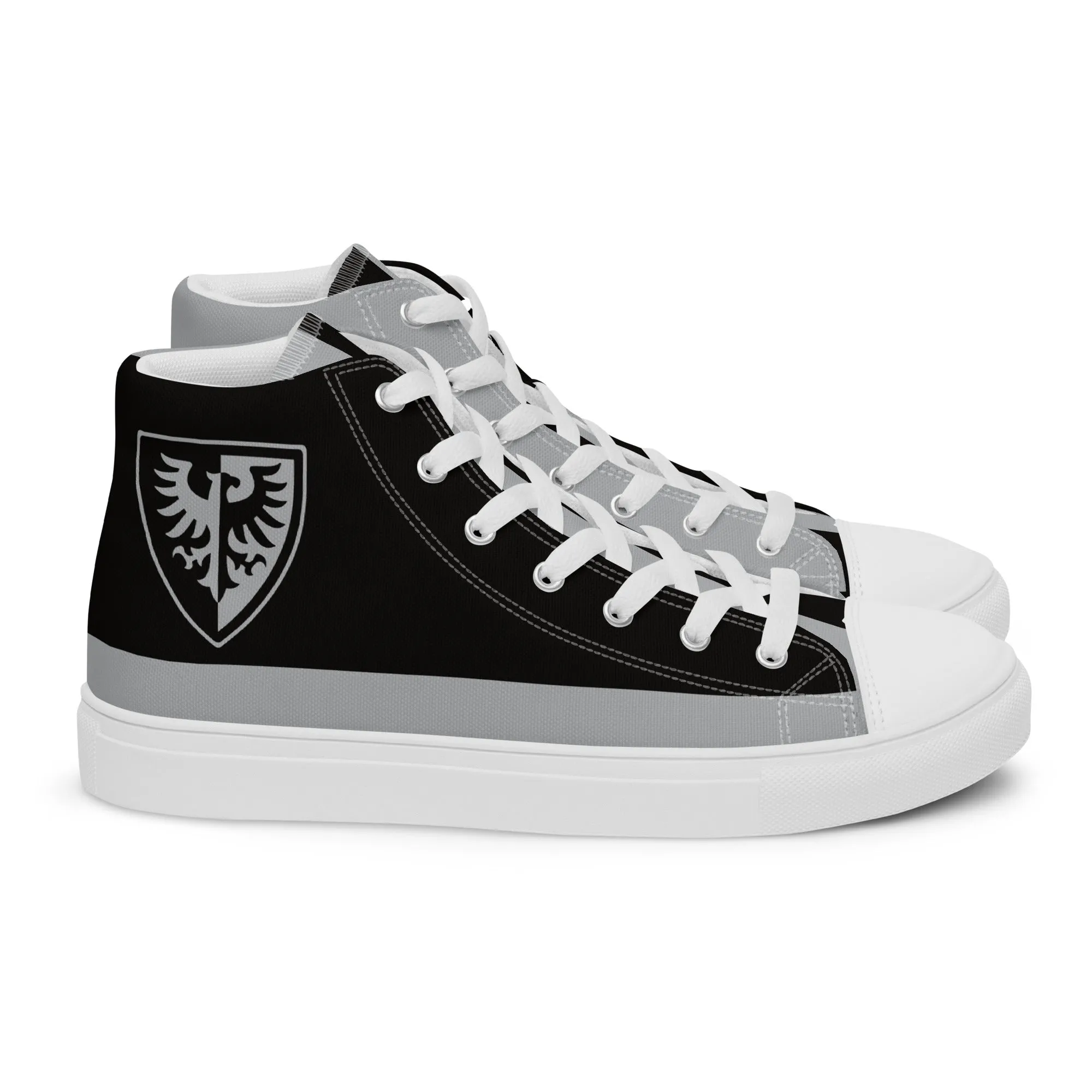 Men’s high top canvas shoes