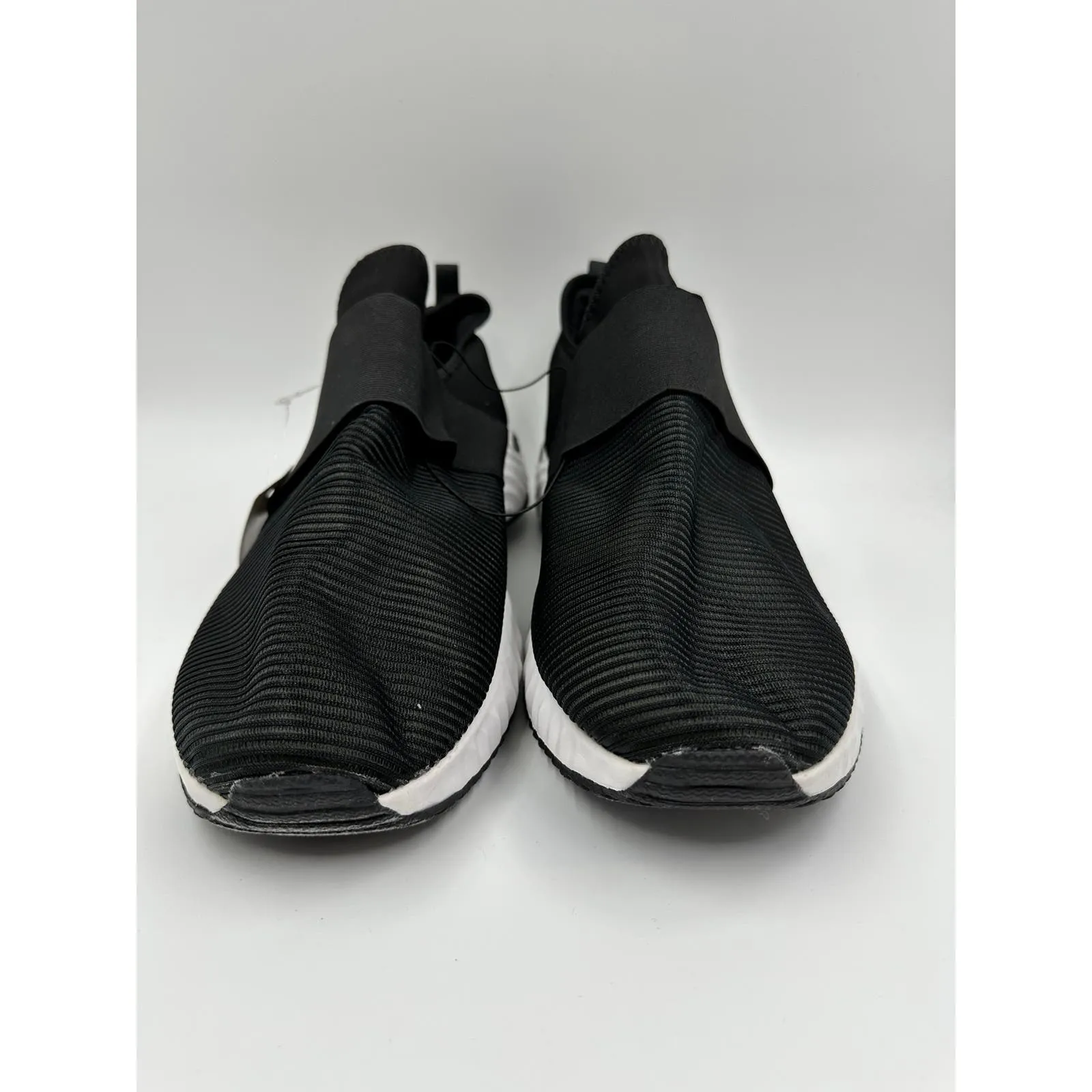 Mens's Size 13, Black and White Knit Top Sneakers with Quick Slip-on Design