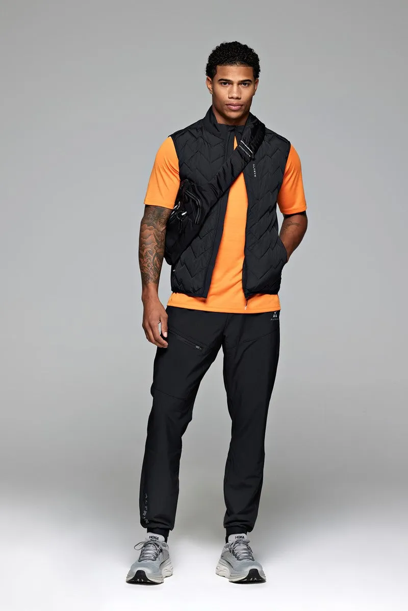 Peak Gilet  - Black