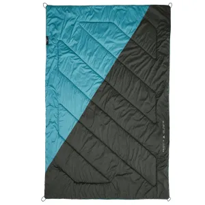 Teton Sports Acadia Mammoth Outdoor Camp Blanket in Teal/Slate