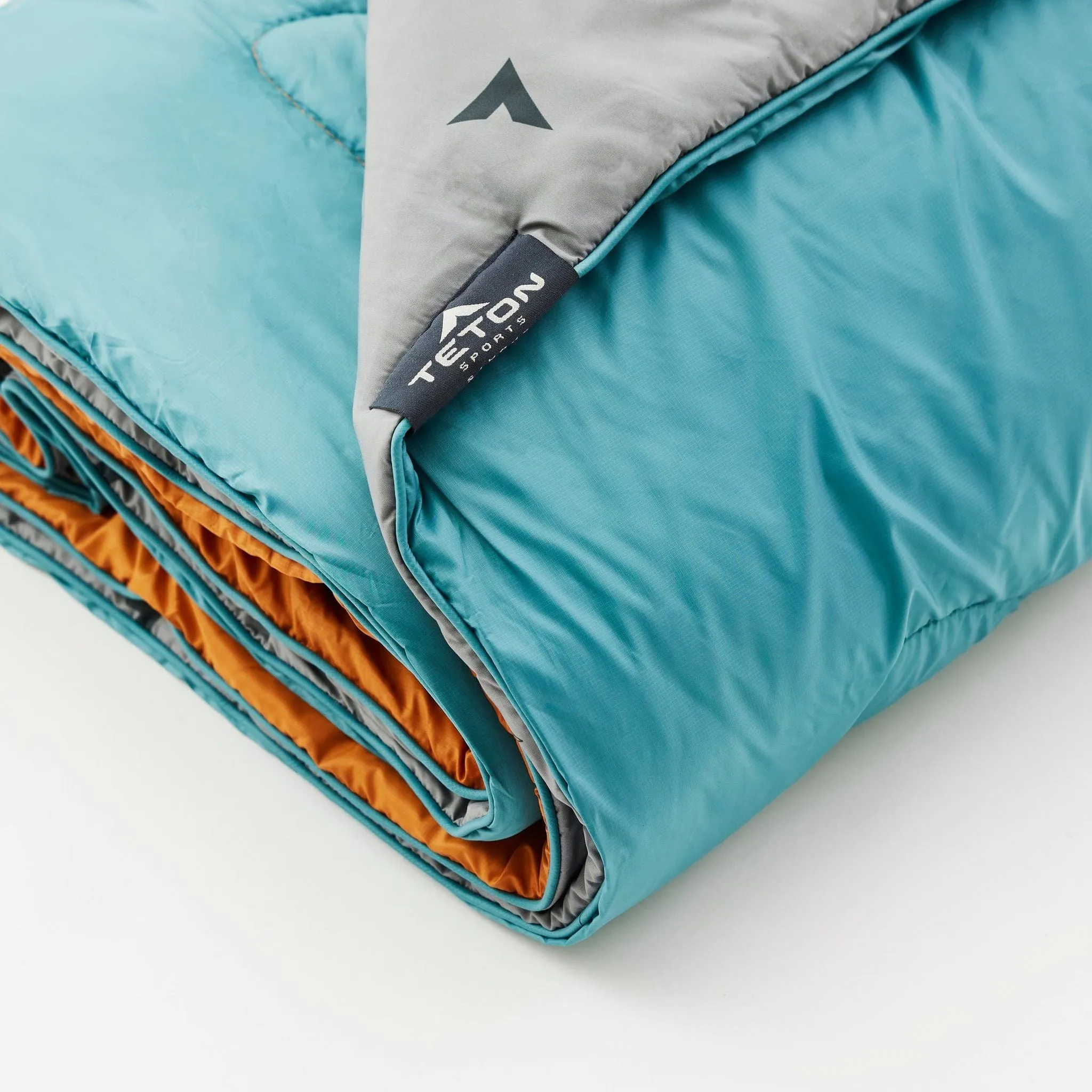 Teton Sports Acadia Outdoor Camp Blanket in Teal/Copper