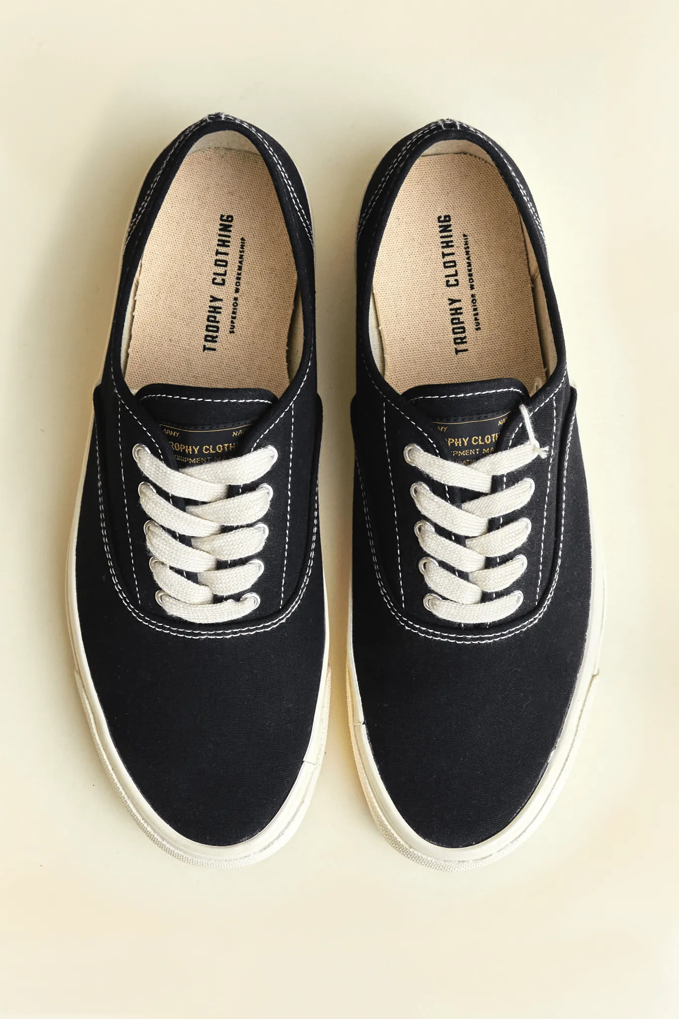 Trophy Mil Boat Shoes - Black×Cream