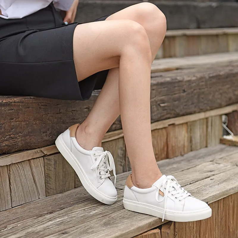 Women’s Low Top Fashion Leather Lace Up Flat Sneakers Heel Inlaid Sponge in White/Black